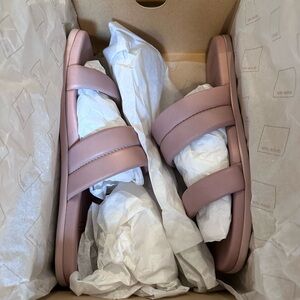 dolce vita Adore sandal